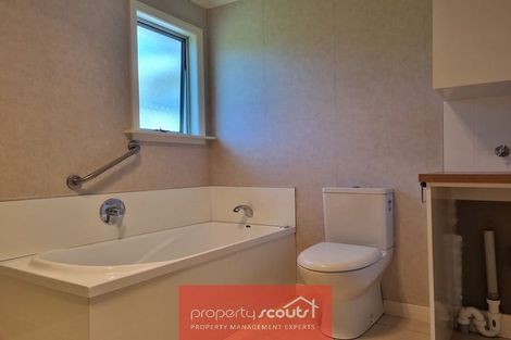 Photo of property in 8 Lismore Street, Strandon, New Plymouth, 4312