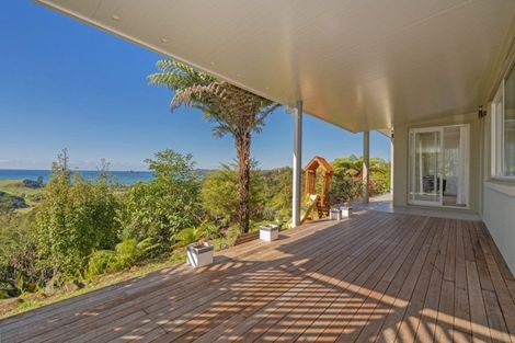 Photo of property in 102 Centennial Drive, Whitianga, 3510