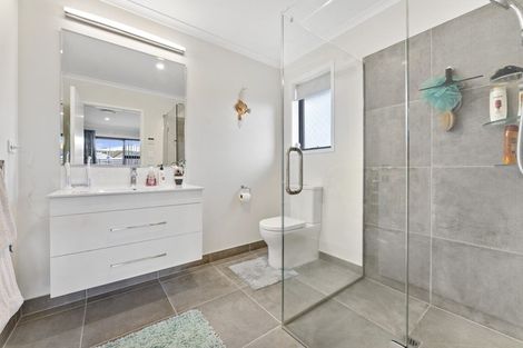 Photo of property in 9 Lakewood Grove, Levin, 5510