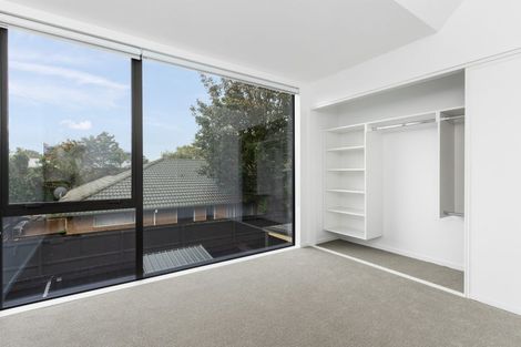 Photo of property in 4/7 Grove Road, Addington, Christchurch, 8024