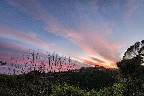 Photo of property in 30 Mark Avenue, Paparangi, Wellington, 6037