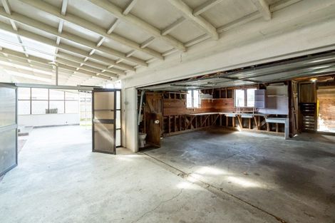 Photo of property in 14 Armstrong Avenue, Carterton, 5713