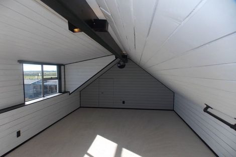 Photo of property in 9 Paradise Place, Milson, Palmerston North, 4414