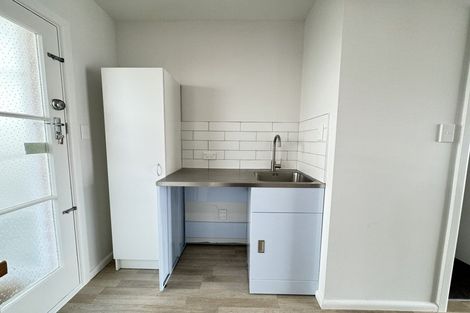 Photo of property in 2/12 Whiteleigh Avenue, Addington, Christchurch, 8024