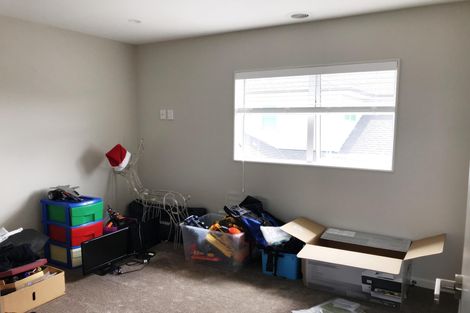 Photo of property in 28 Bayvista Drive, Karaka, Papakura, 2113