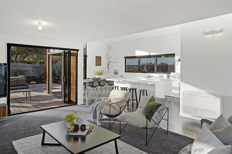 Photo of property in 17 Chislehurst Place, Bryndwr, Christchurch, 8052