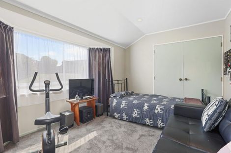 Photo of property in 79 Harvey Street, Waipahihi, Taupo, 3330