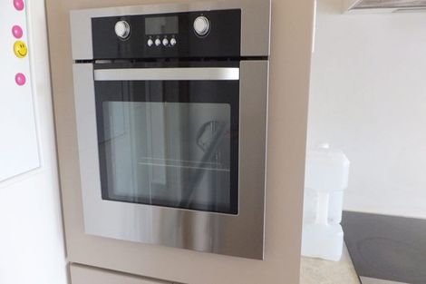 Photo of property in 3/16 Grove Road, Addington, Christchurch, 8024