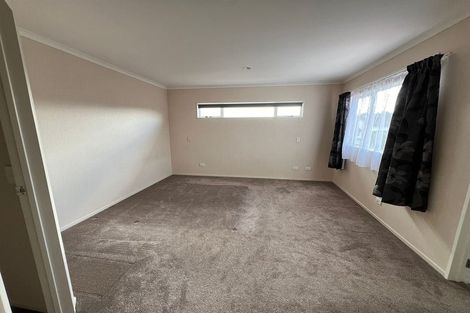 Photo of property in 26 Cyril French Drive, Flat Bush, Auckland, 2016