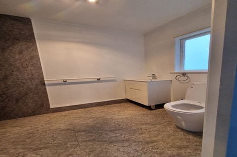 Photo of property in 71 Dundale Avenue, Blockhouse Bay, Auckland, 0600