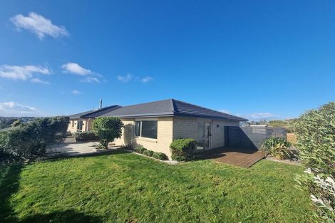 Photo of property in 15 Epic Way, Newlands, Wellington, 6037