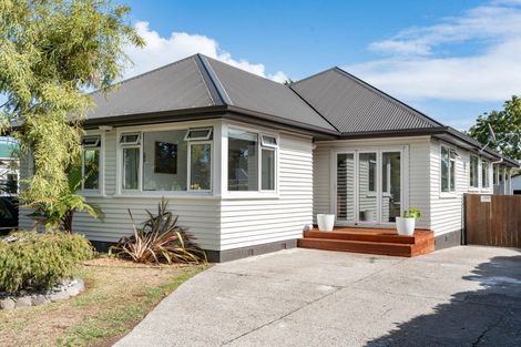 Photo of property in 19 Nixon Street, Hamilton East, Hamilton, 3216