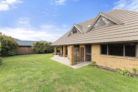 Photo of property in 2 Lantern Lane, Halswell, Christchurch, 8025