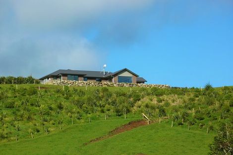 Photo of property in 371 Kaipikari Road, Urenui, 4375