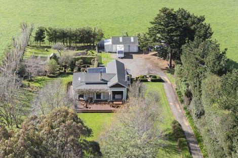 Photo of property in 740 Kimbolton Road, Feilding, 4777