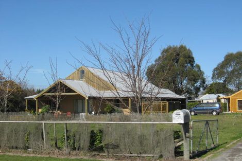 Photo of property in 30 Papawai Road, Greytown, 5712