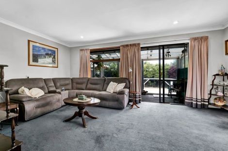 Photo of property in 5 Arthur Street, Hawera, 4674