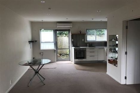 Photo of property in 1/72l Kitchener Road, Milford, Auckland, 0620