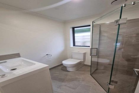 Photo of property in 24 Wautaiti Drive, Riverhead, 0820