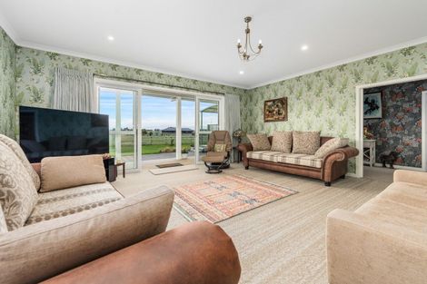 Photo of property in 1228b Camerons Line, Aorangi, Feilding, 4775