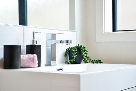 Photo of property in 28 North Ridge Drive, Rototuna North, Hamilton, 3210