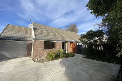 Photo of property in 2/46 Weston Road, St Albans, Christchurch, 8052