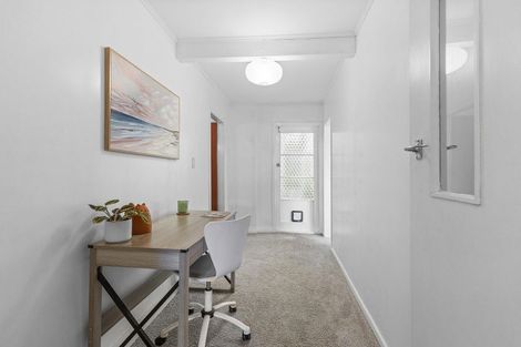 Photo of property in 3 Kimball Place, Johnsonville, Wellington, 6037