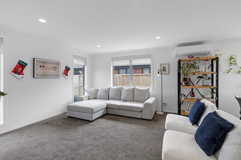 Photo of property in 22 Murray Ward Drive, Te Kauwhata, 3710