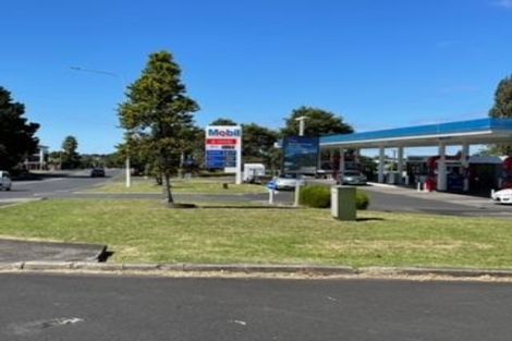 Photo of property in 1/636 Mount Wellington Highway, Mount Wellington, Auckland, 1062