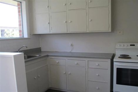 Photo of property in 30 Chilton Grove, Hokowhitu, Palmerston North, 4410