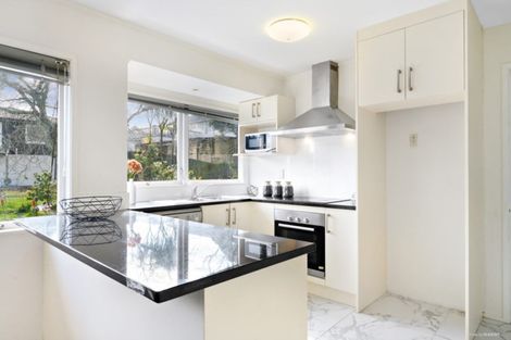 Photo of property in 2/14 Andrea Place, Sunnyhills, Auckland, 2010