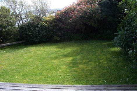 Photo of property in 73 Harbour View Road, Northland, Wellington, 6012