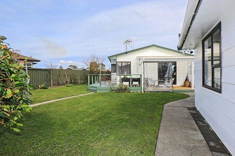Photo of property in 1242 Louie Street, Parkvale, Hastings, 4122