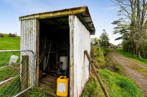 Photo of property in 32 Davis Road, Waiongana, Inglewood, 4389