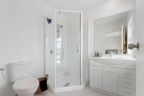 Photo of property in 6 Aeronautic Road, Takanini, 2112