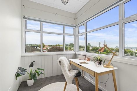 Photo of property in 50 Bayly Road, Blagdon, New Plymouth, 4310