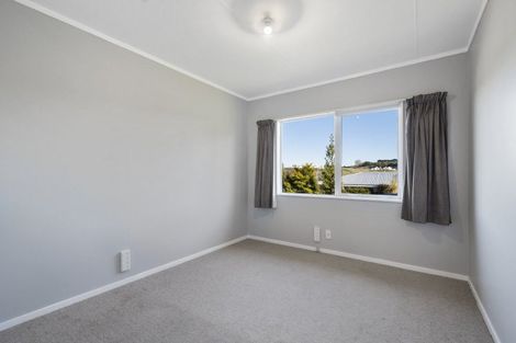 Photo of property in 48 Fraser Drive, Feilding, 4702