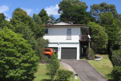 Photo of property in 77 Spinella Drive, Bayview, Auckland, 0629
