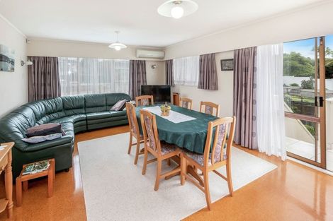 Photo of property in 5 Mccrystal Avenue, Bucklands Beach, Auckland, 2012