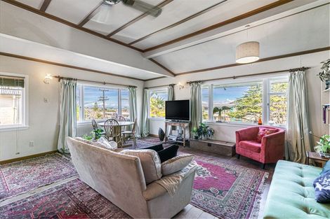 Photo of property in 18 Ngataringa Road, Devonport, Auckland, 0624