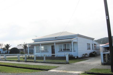 Photo of property in 13-15 Fox Street, Cobden, Greymouth, 7802