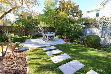 Photo of property in 2/10 Bretts Road, St Albans, Christchurch, 8052