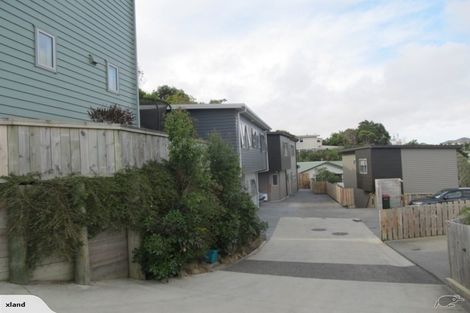 Photo of property in 25 Mascot Street, Tawa, Wellington, 5028
