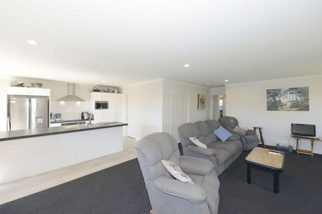 Photo of property in 21 Portchester Street, Aranui, Christchurch, 8061