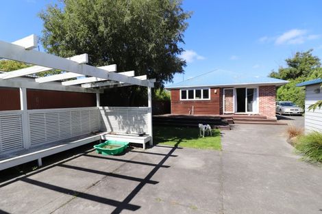 Photo of property in 38 Barnes Road, Redwood, Christchurch, 8051