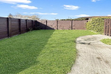 Photo of property in 2/518 Fitzroy Avenue, Hastings, 4122