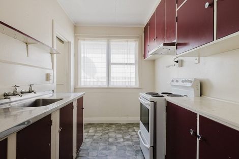 Photo of property in 23 Bourke Street, Palmerston North, 4410