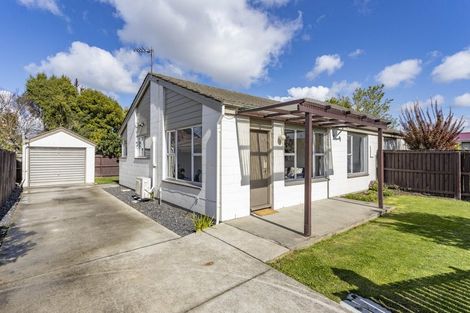 Photo of property in 1/6 Quinton Place, Bishopdale, Christchurch, 8053