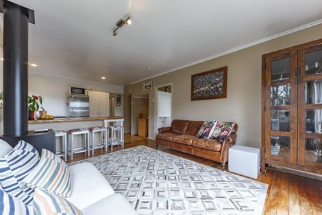 Photo of property in 7 Beach Valley Road, Piha, New Lynn, 0772