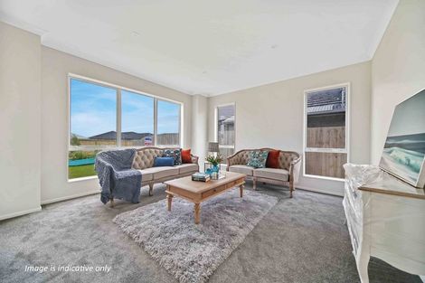 Photo of property in 16 Huahua Crescent, Papakura, 2110